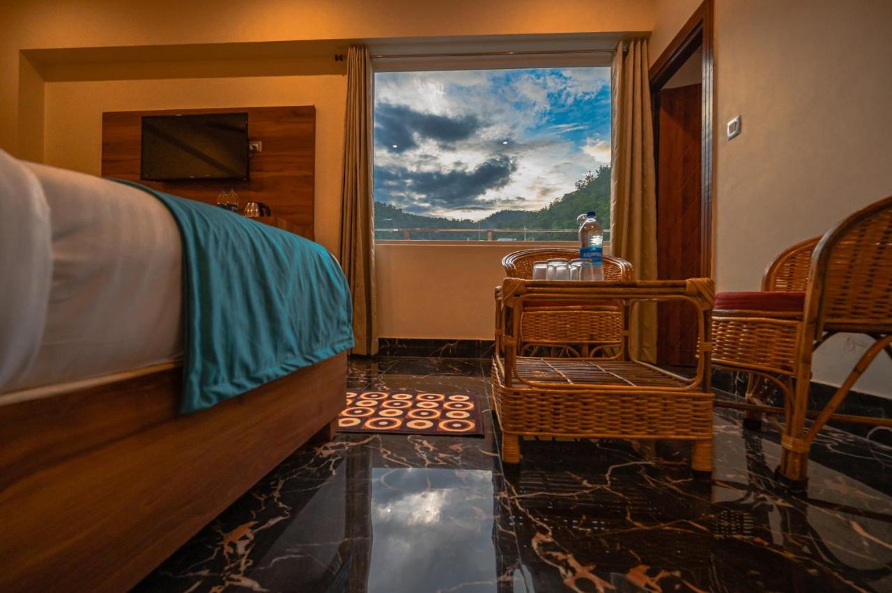 Hotel Rishikesh Grand By Kool Stays Eksteriør bilde
